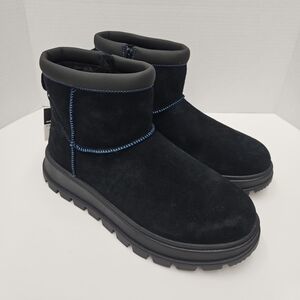 Koolaburra Black Suede Short Winter Boots with Blue Stitching